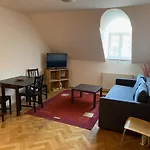 Beautiful Apartment Near Florenc Area Of Prague