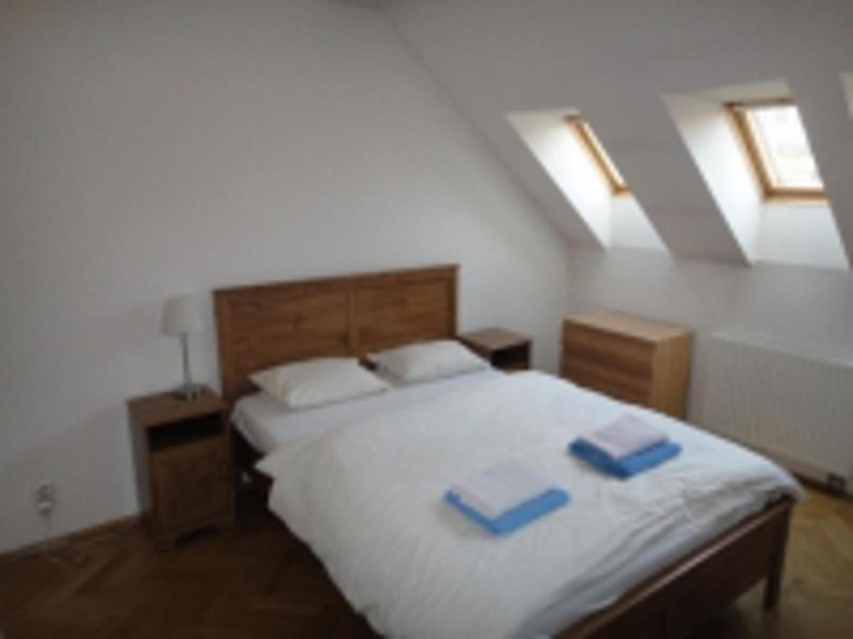 Apartment Beautiful Near Florenc Area Of