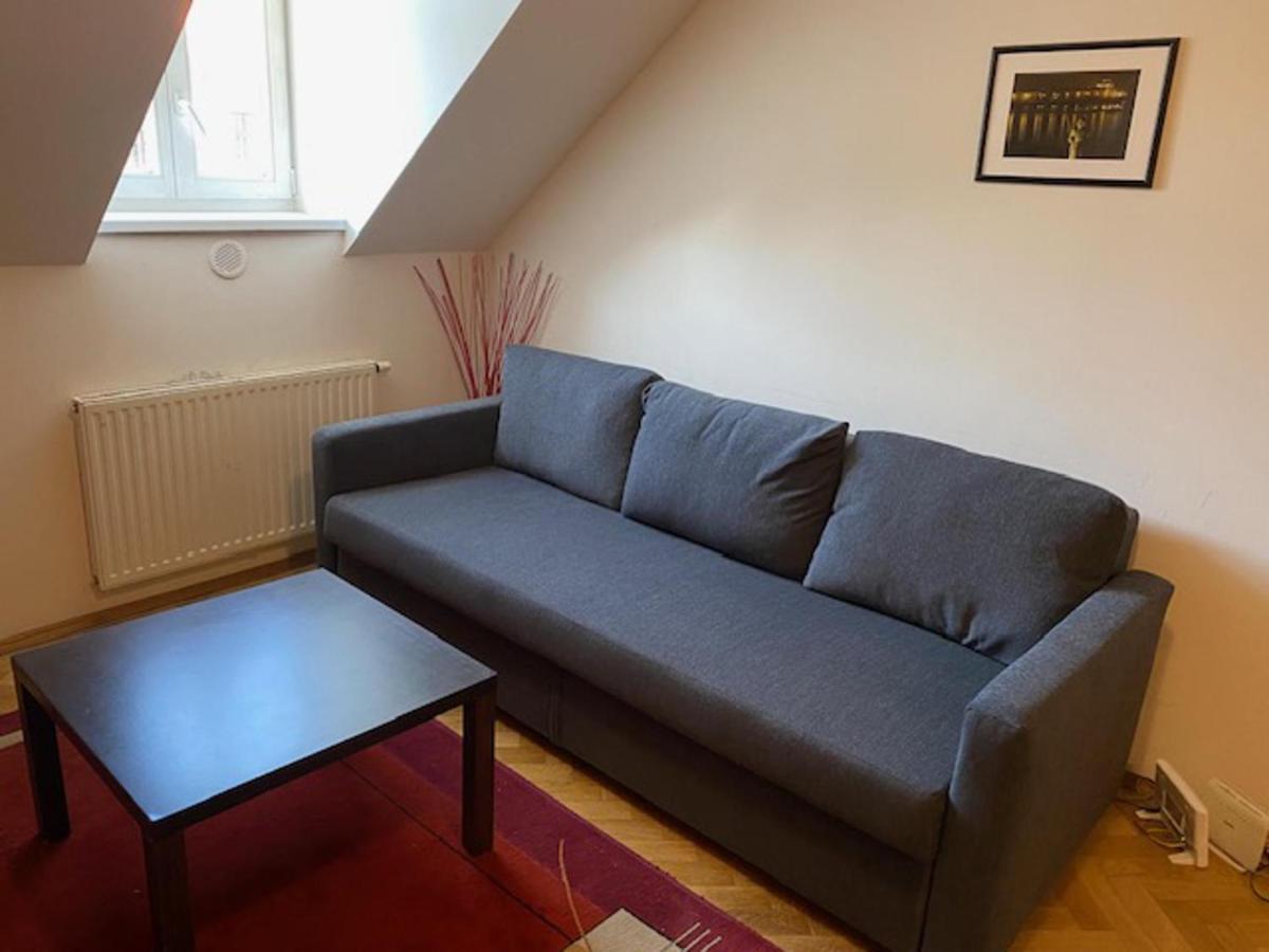 Apartment Beautiful Near Florenc Area Of *